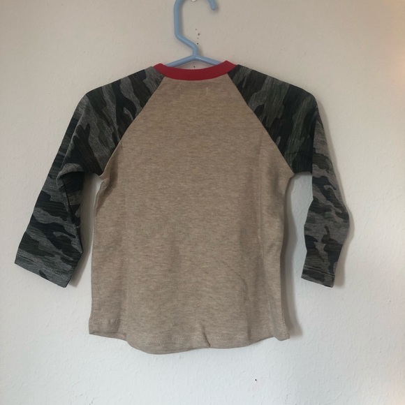Mud Pie Toddler Boys Camo Christmas Shirt - Picture 3 of 6